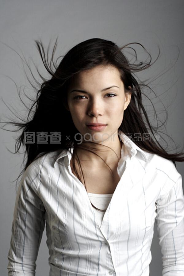 84间房主播跳舞 直播 弹壳之夜
